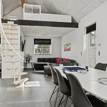 Сasa de vacaciones 1 Bedroom Cozy In Otterup